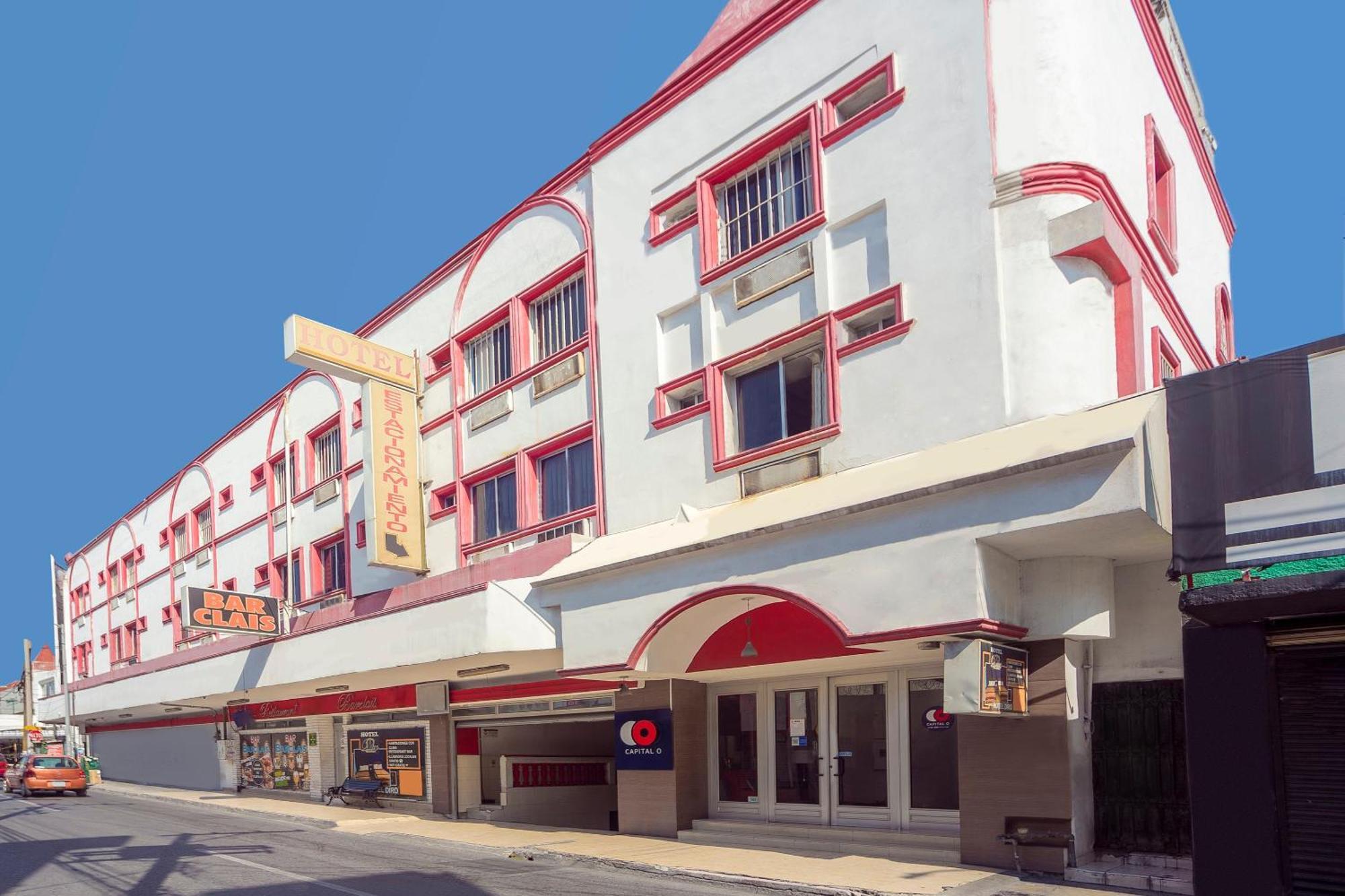 Capital O Hotel Diro, Monterrey Zewnętrze zdjęcie
